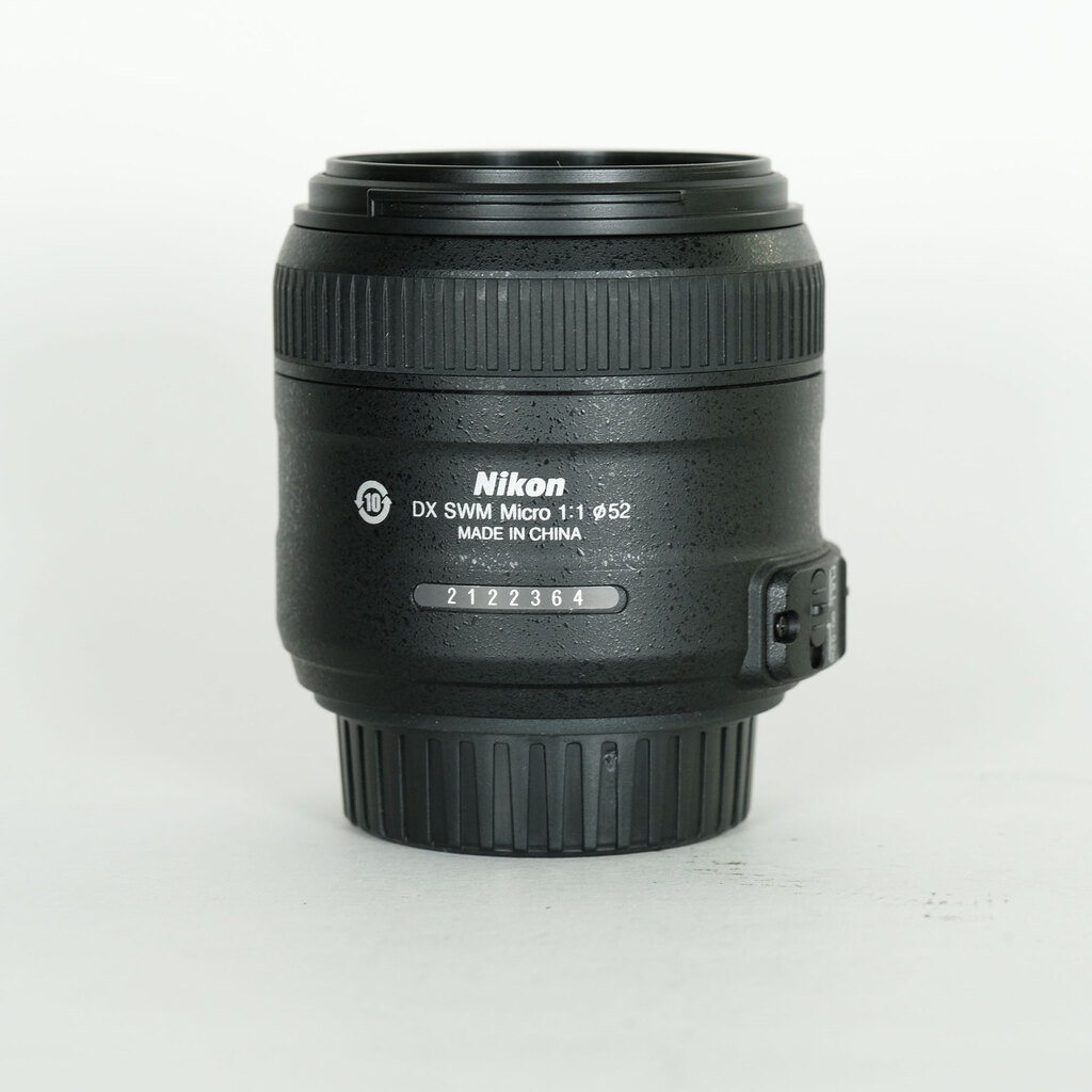 Nikon AF-S DX Micro NIKKOR 40mm f/2.8G