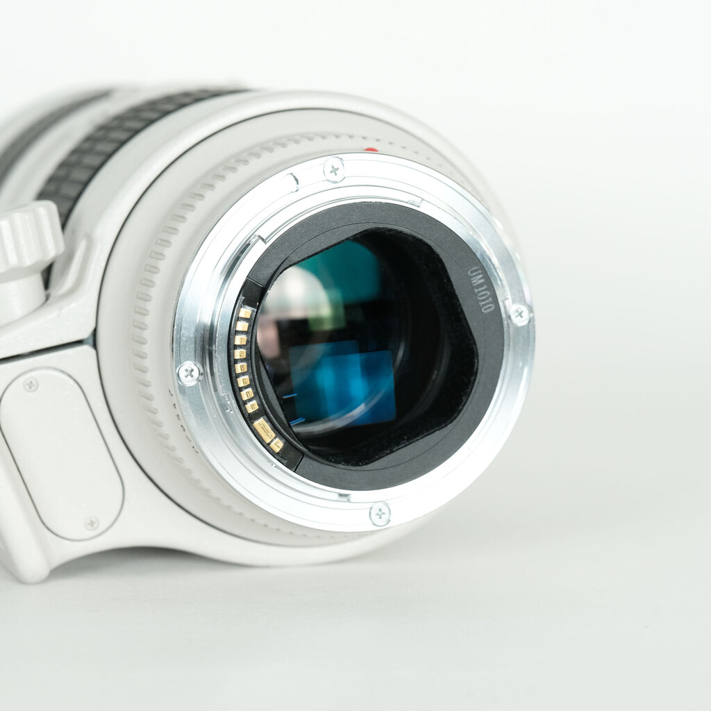 Canon EF70-200mm F2.8L USM Canon EF70-200mm F2.8L USM