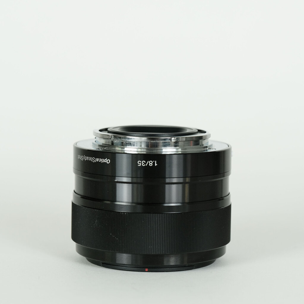 SONY E 35mm F1.8 OSS SEL35F18 SONY E 35mm F1.8 OSS SEL35F18