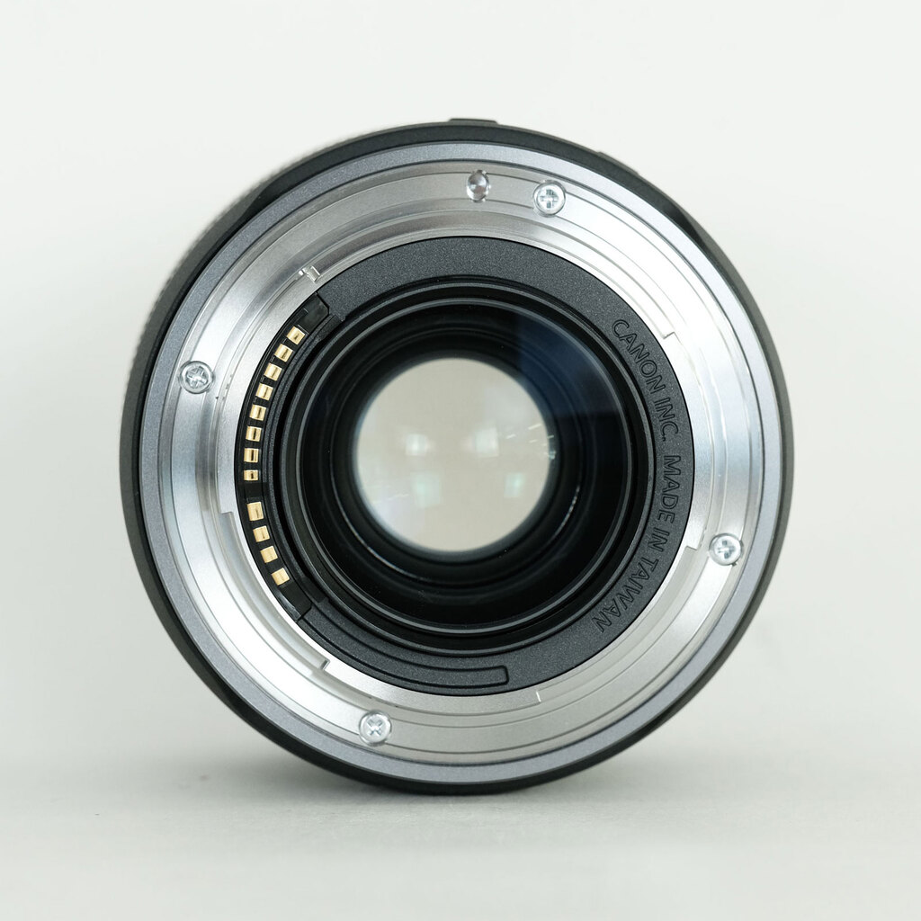 Canon RF35mm F1.8 MACRO IS STM Canon RF35mm F1.8 MACRO IS STM