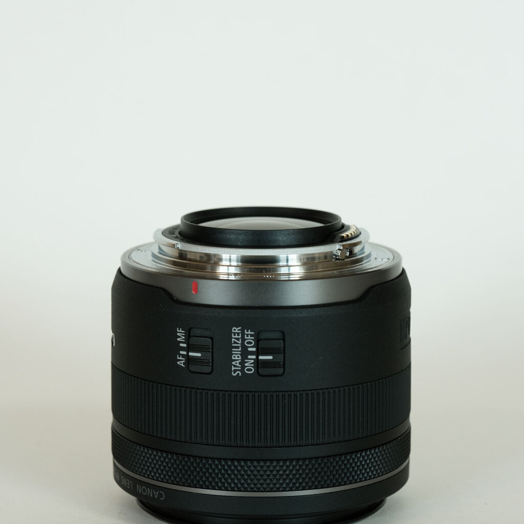 Canon RF35mm F1.8 MACRO IS STMの出品 | ONE SCENE（ワンシーン）