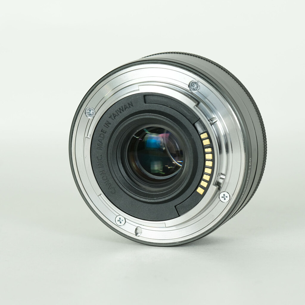 Canon EF-M22mm F2 STM