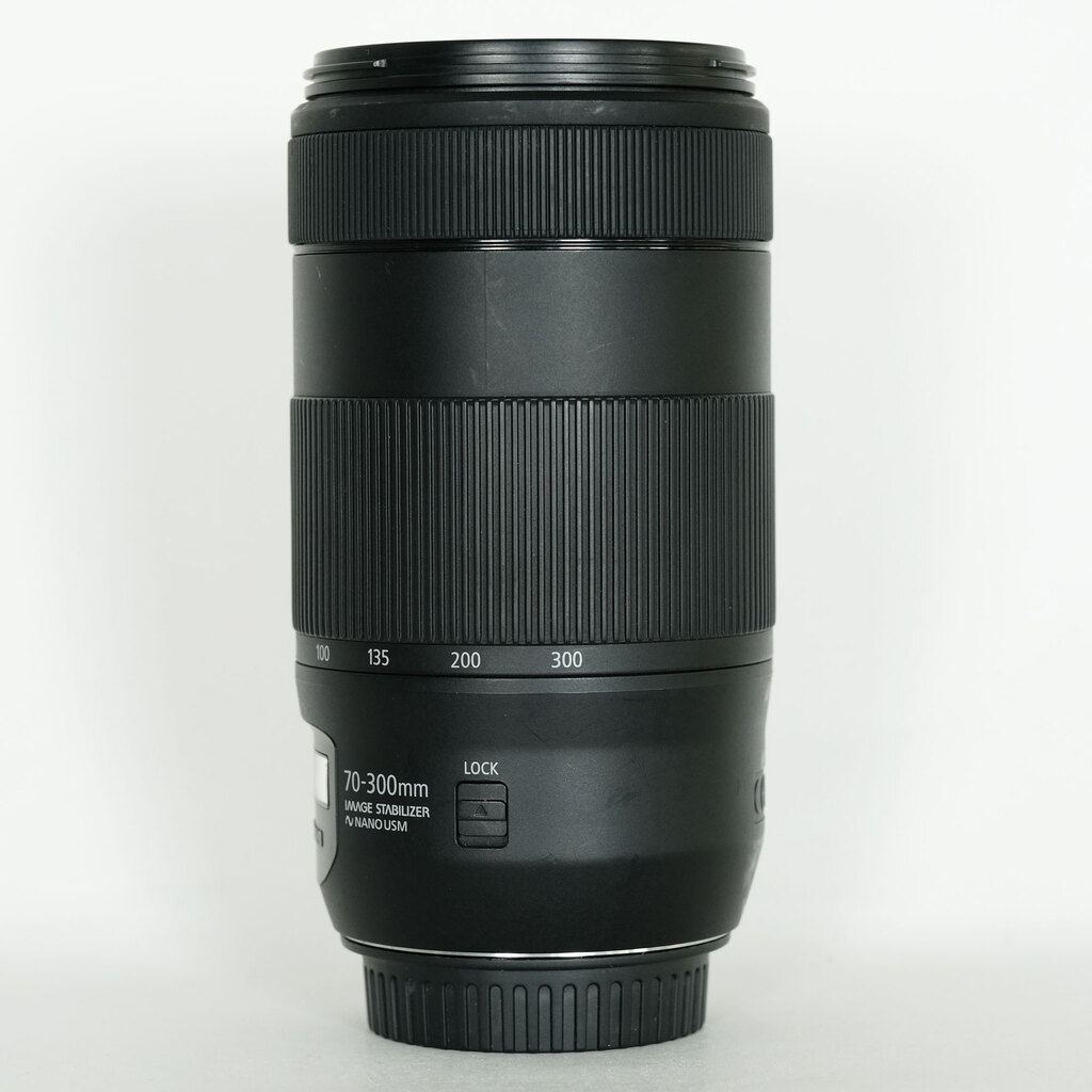 Canon EF70-300mm F4-5.6 IS II USM Canon EF70-300mm F4-5.6 IS II USM