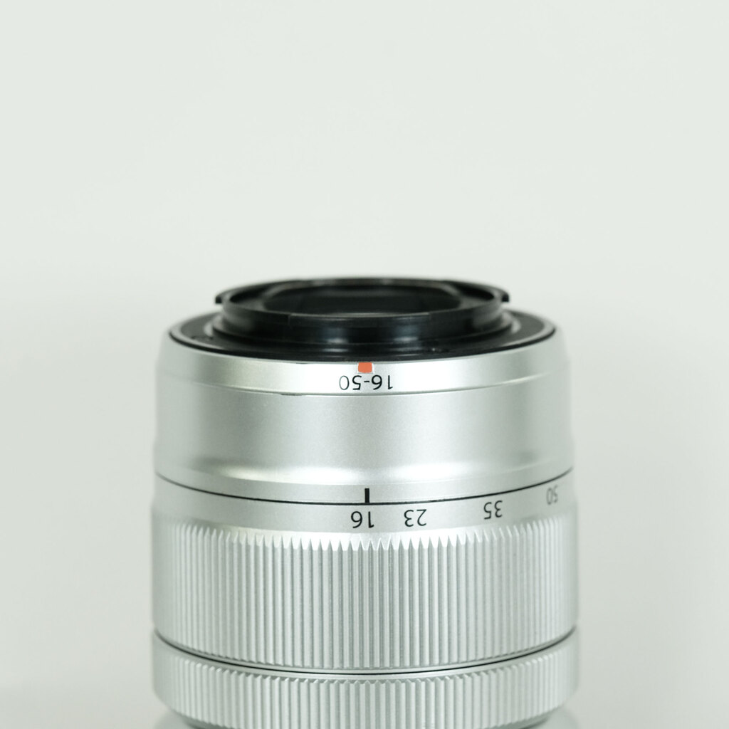 FUJIFILM フジノン XC16-50mm F3.5-5.6 OIS シルバー FUJIFILM フジノン XC16-50mm F3.5-5.6 OIS シルバー