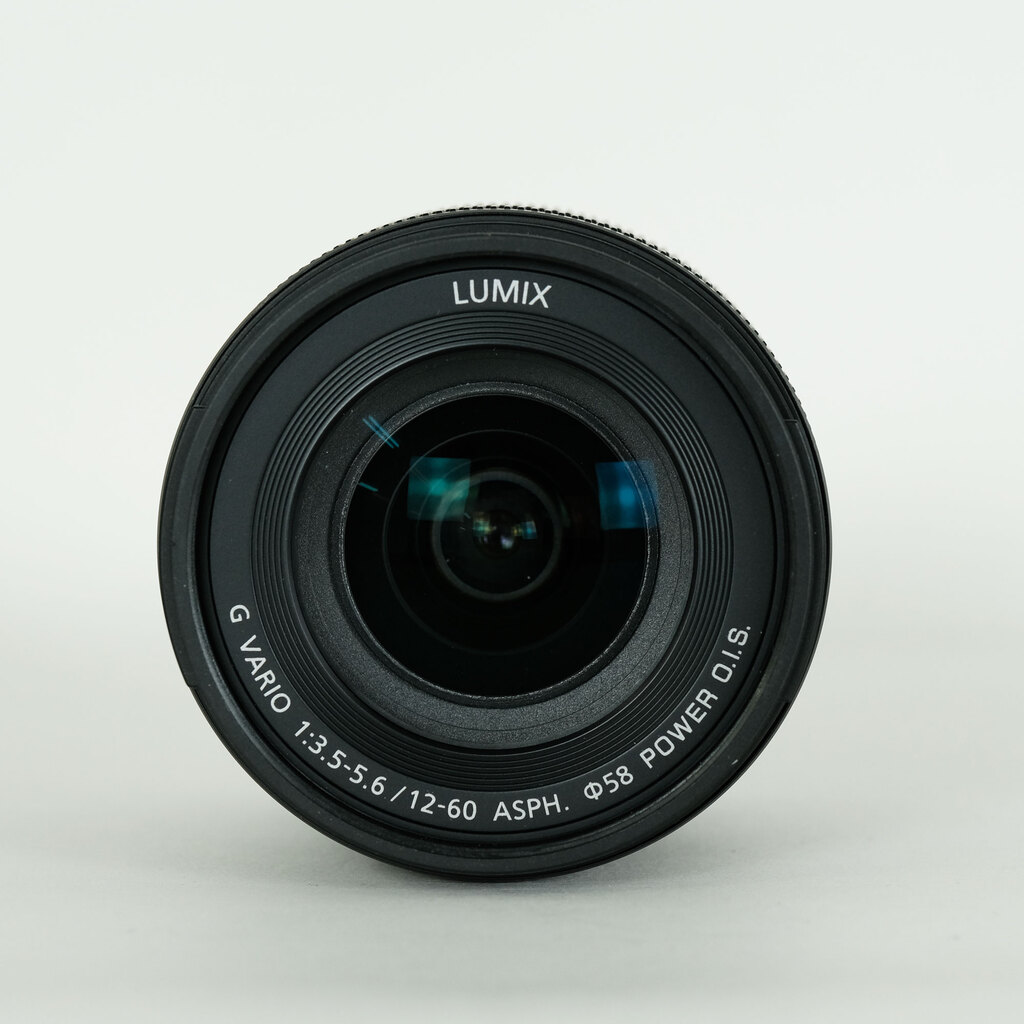 Panasonic LUMIX G VARIO 12-60mm / F3.5-5.6 ASPH. / POWER O.I.S. Panasonic LUMIX G VARIO 12-60mm / F3.5-5.6 ASPH. / POWER O.I.S.