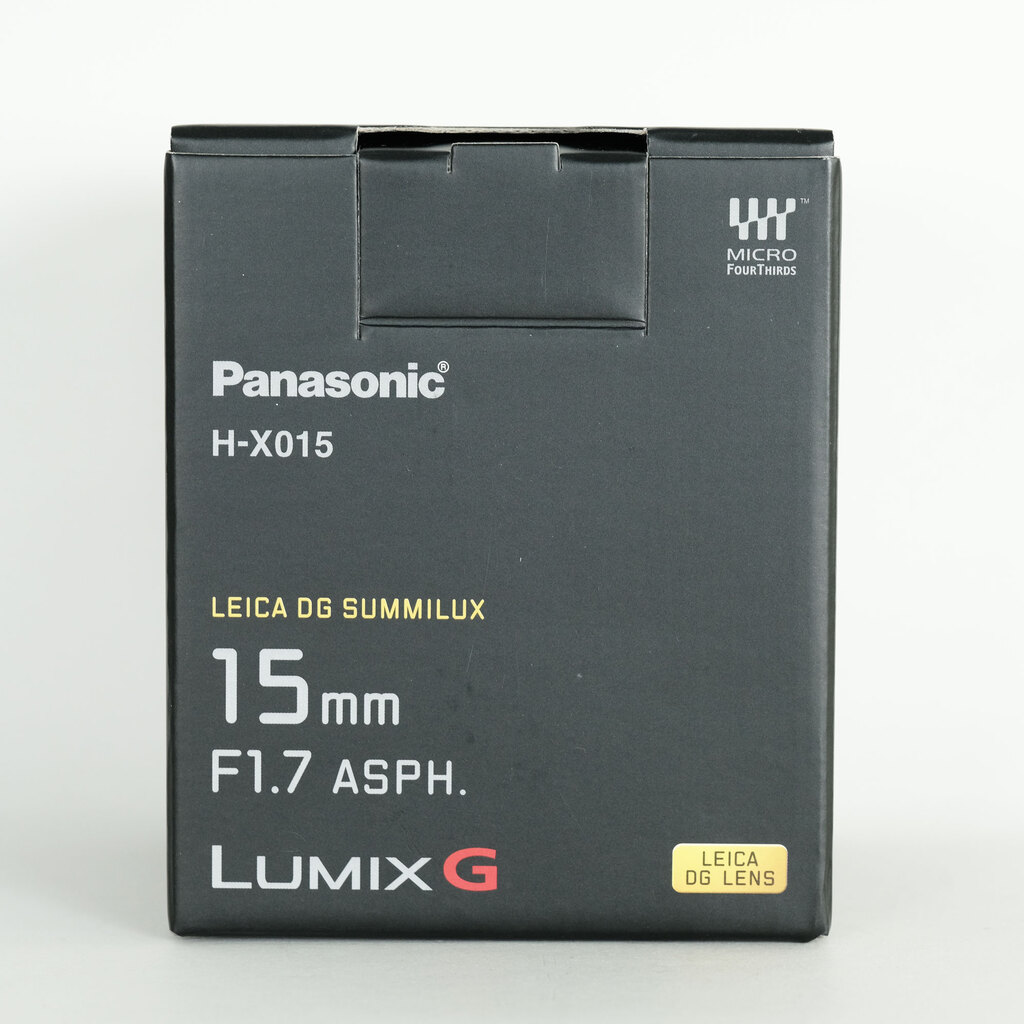 Panasonic LEICA DG SUMMILUX 15mm F1.7 ASPH. Panasonic LEICA DG SUMMILUX 15mm F1.7 ASPH.