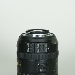 Nikon AF-S DX NIKKOR 18-200mm F3.5-5.6G ED VR II Nikon AF-S DX NIKKOR 18-200mm F3.5-5.6G ED VR II