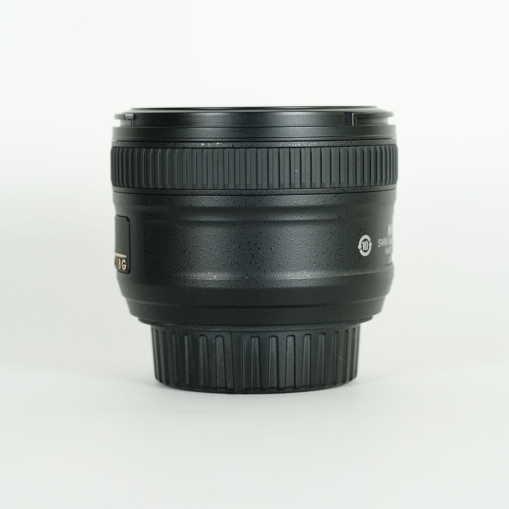 Nikon AF-S NIKKOR 50mm f/1.8G Nikon AF-S NIKKOR 50mm f/1.8G