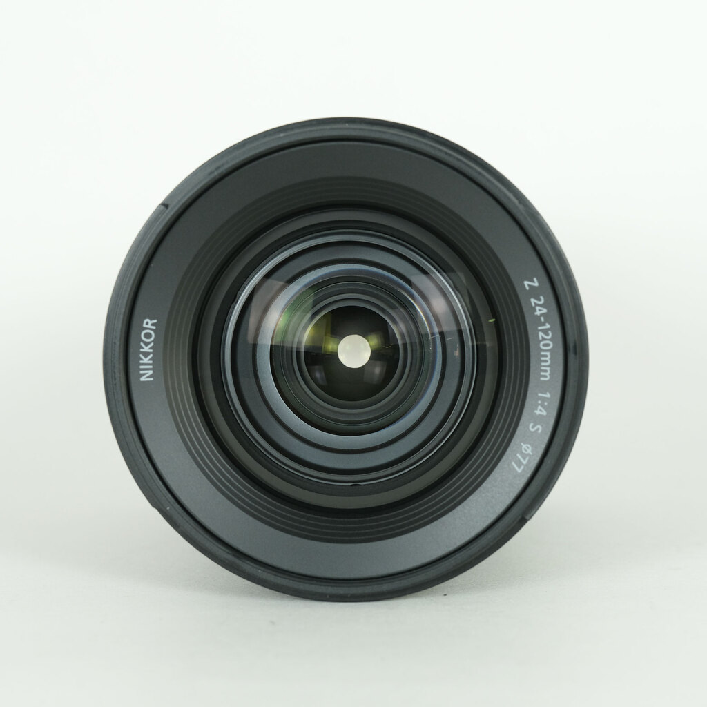 Nikon NIKKOR Z 24-120mm f/4 S Nikon NIKKOR Z 24-120mm f/4 S