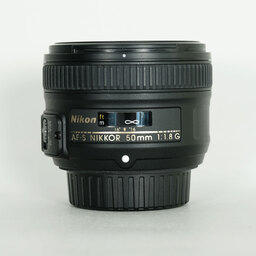 Nikon AF-S NIKKOR 50mm f/1.8G Nikon AF-S NIKKOR 50mm f/1.8G