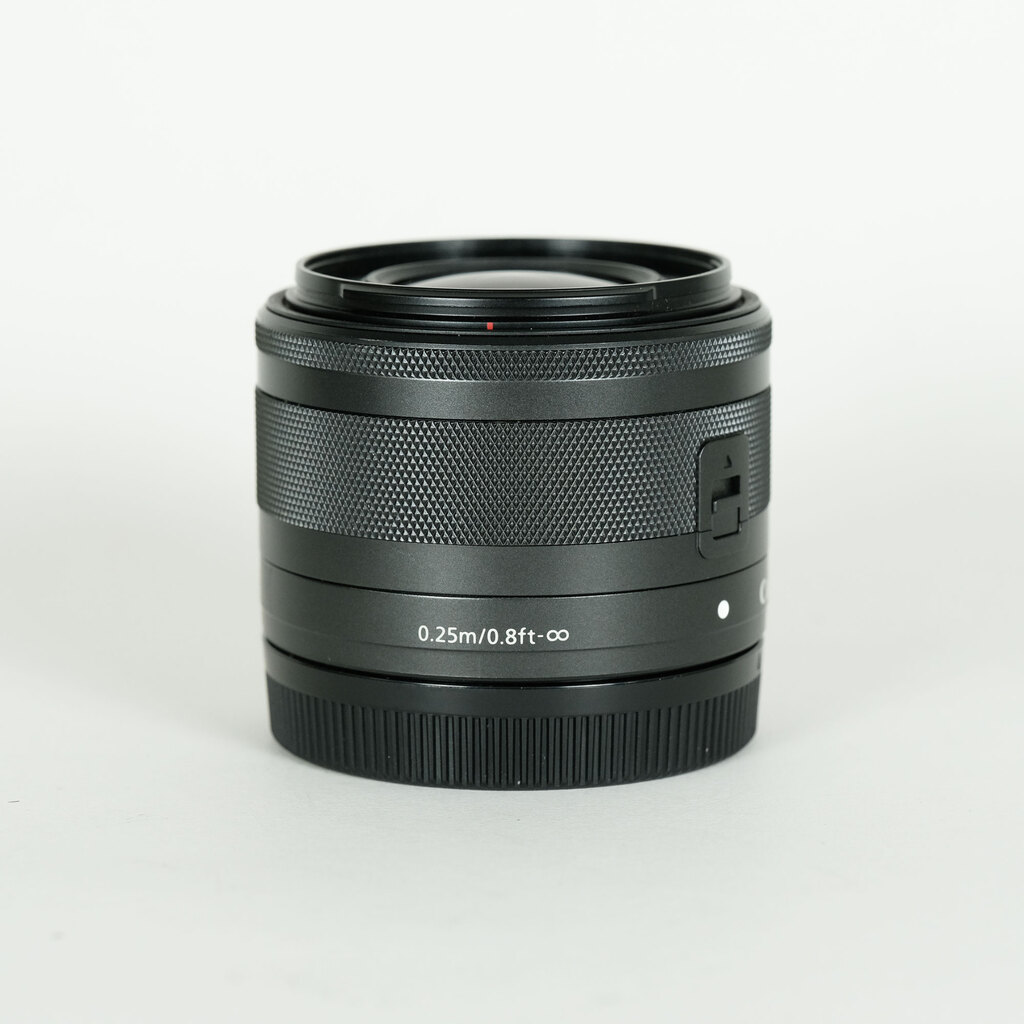 Canon EF-M15-45mm F3.5-6.3 IS STM Canon EF-M15-45mm F3.5-6.3 IS STM