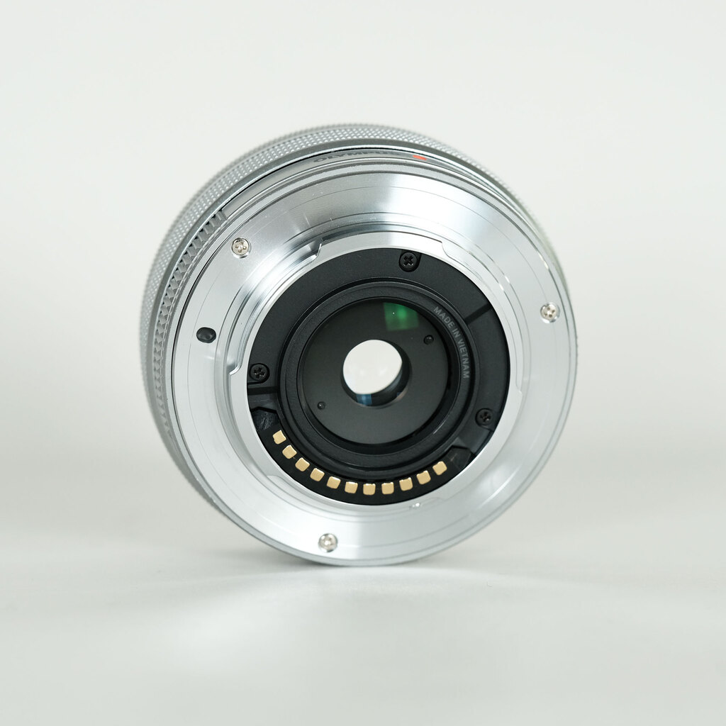 OLYMPUS M.ZUIKO DIGITAL ED 14-42mm F3.5-5.6 EZ シルバー