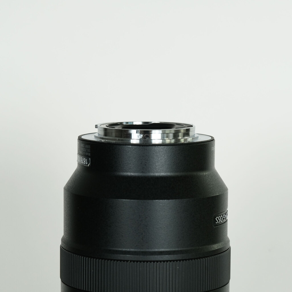 美品　SONY E70-350mm SEL70350G Sony E 70-350mm f/4.5-6.3 G OSS Lens SEL70350G - Adorama