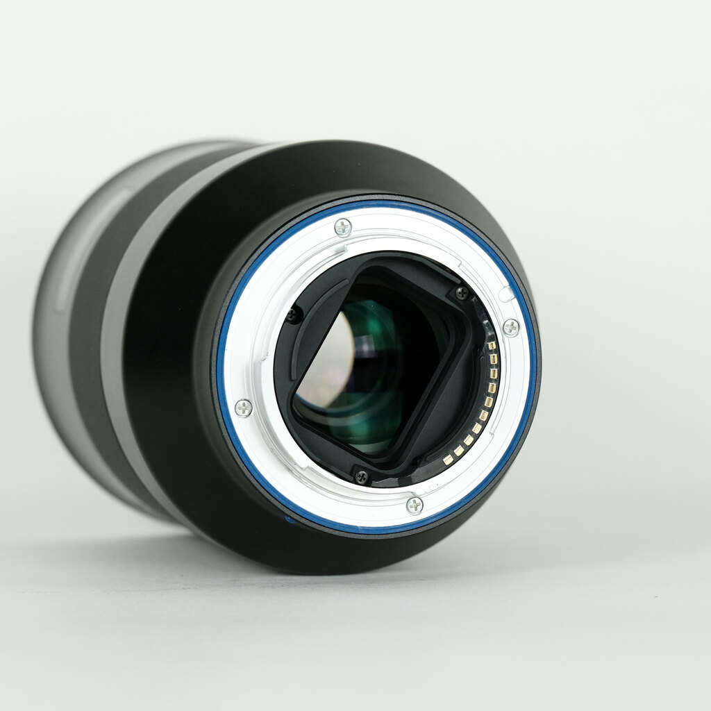 Carl Zeiss Batis 2.8/135 [ソニーE用]