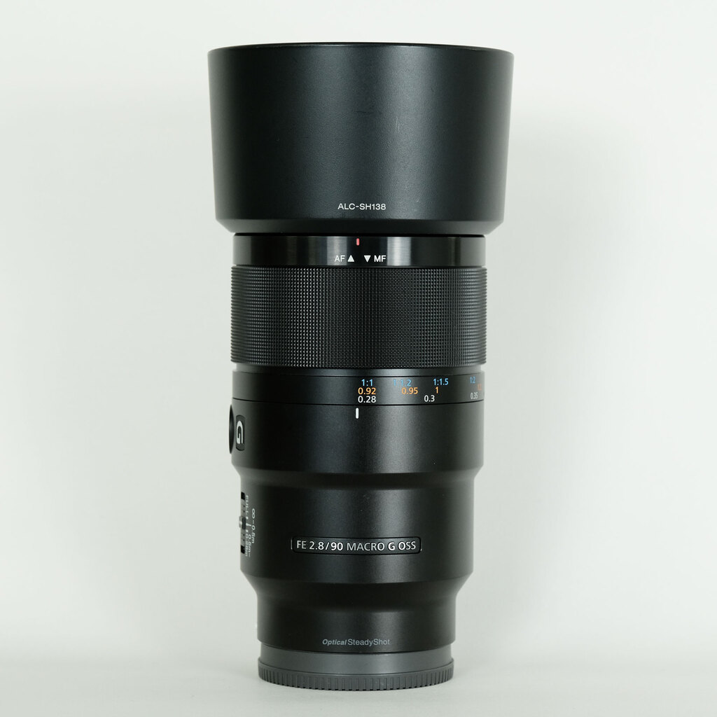 SONY FE 90mm F2.8 Macro G OSS SEL90M28G