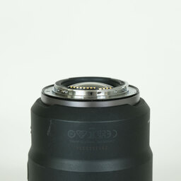 Canon RF135mm F1.8 L IS USM Canon RF135mm F1.8 L IS USM