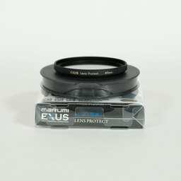 SONY Sonnar T* FE 55mm F1.8 ZA SEL55F18Z SONY Sonnar T* FE 55mm F1.8 ZA SEL55F18Z