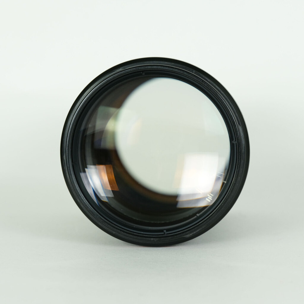 Canon EF135mm F2L USM Canon EF135mm F2L USM