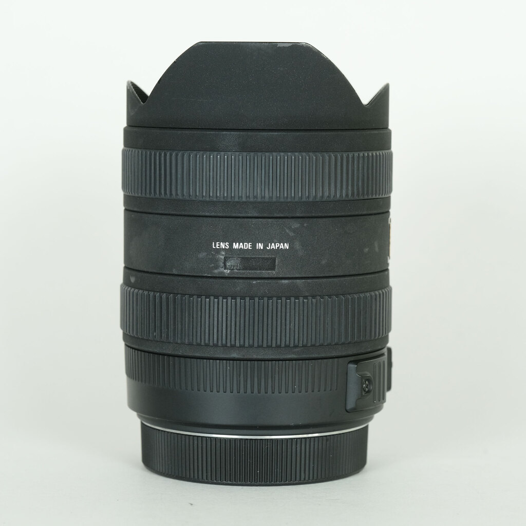 SIGMA 8-16mm F4.5-5.6DC HSM (キヤノンEF用)