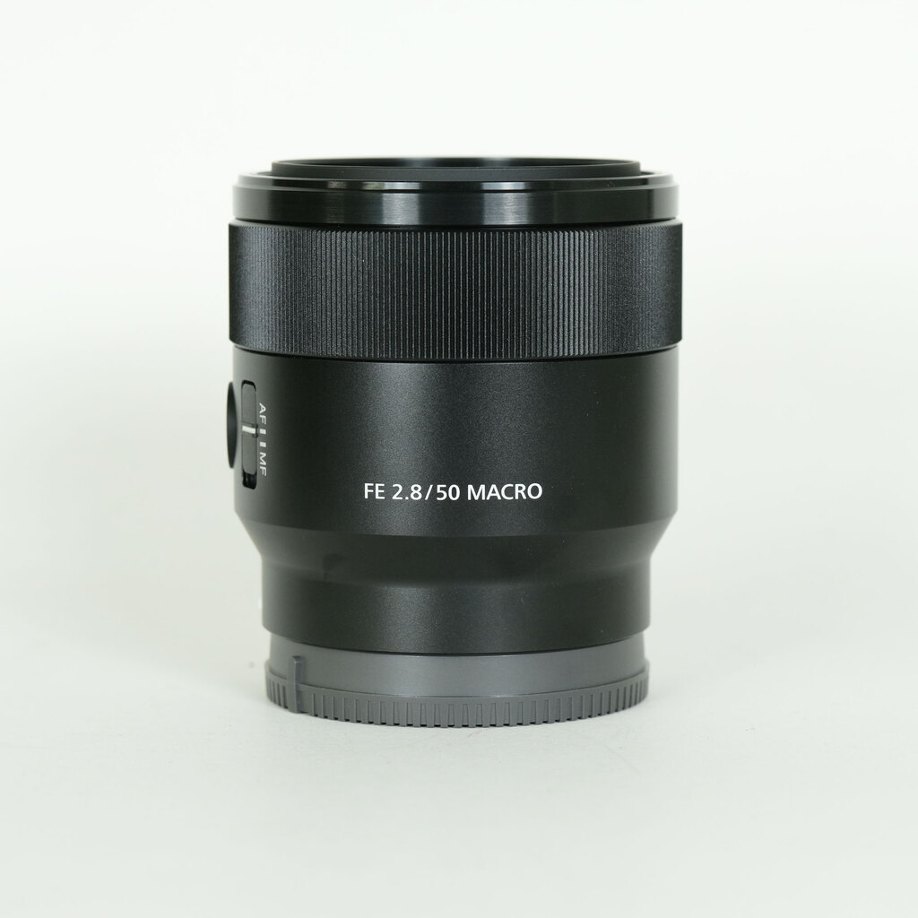 【未使用級】SONY FE 50mm F2.8 Macro 等倍マクロレンズ FE 50mm F2.8 Macro SEL50M28 中古価格比較 - 価格.com