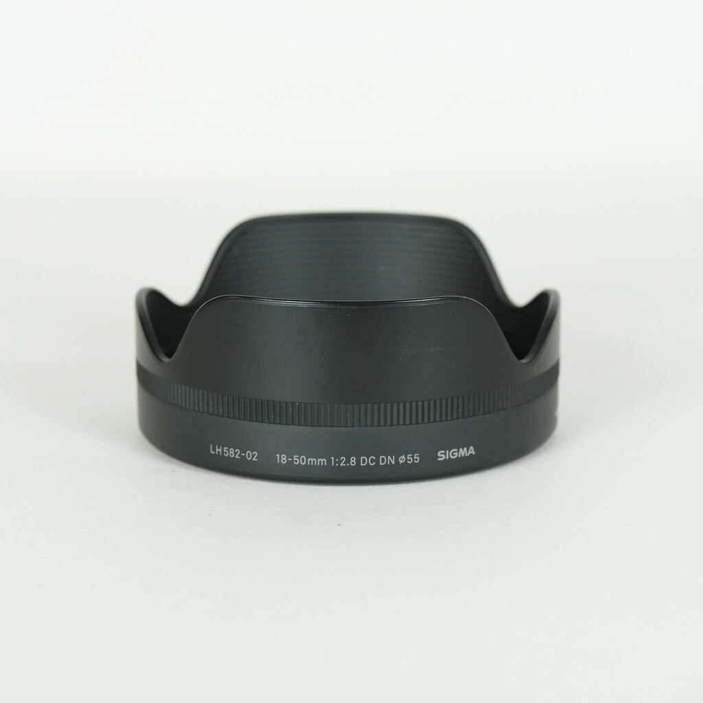 SIGMA 18-50mm F2.8 DC DN｜Contemporary [フジフイルムX用]