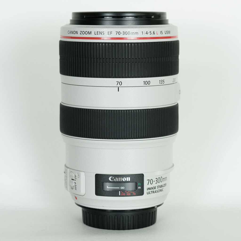 EF70-300mm F4-5.6 IS USM - キヤノンカメラミュージアム