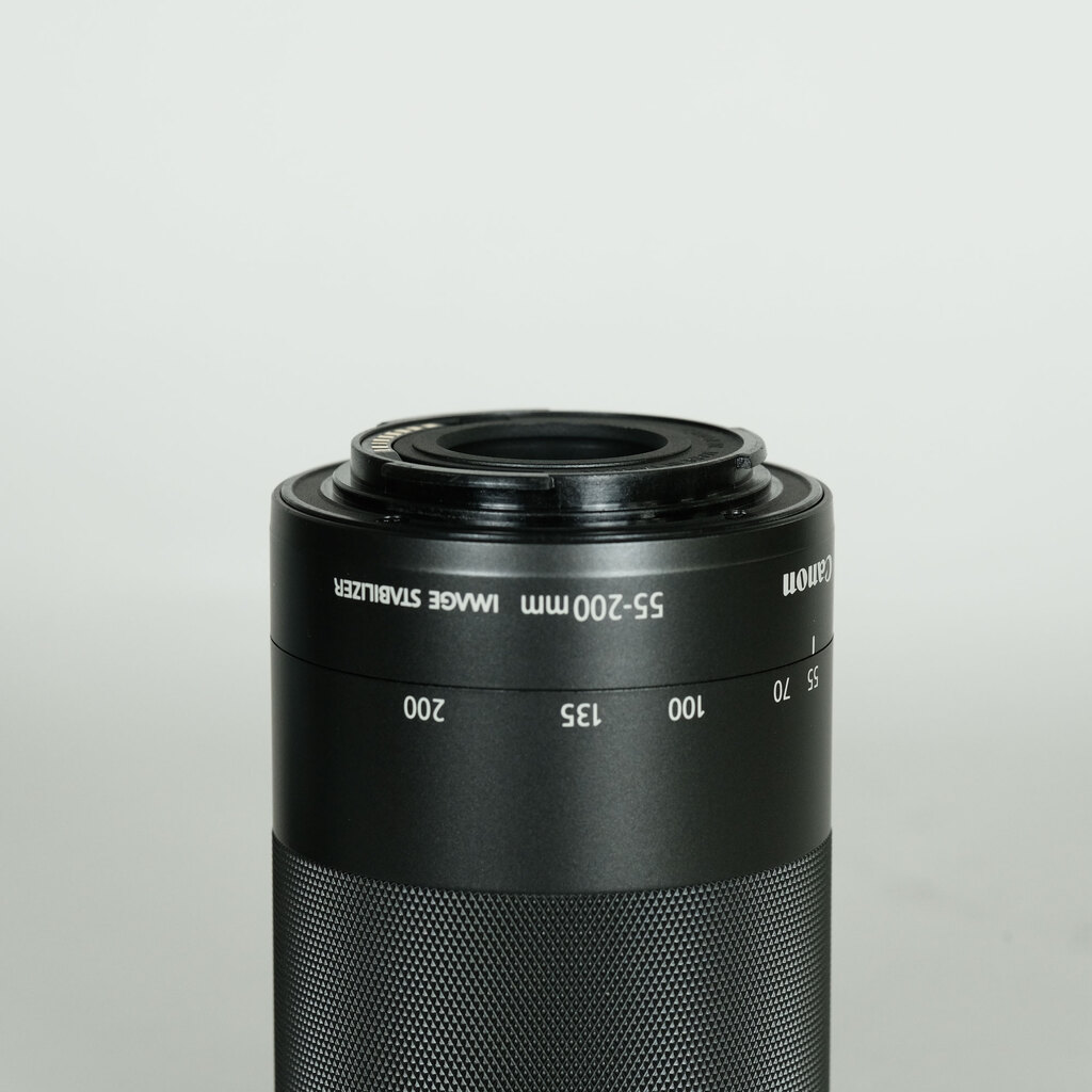 Canon EF-M55-200mm F4.5-6.3 IS STM