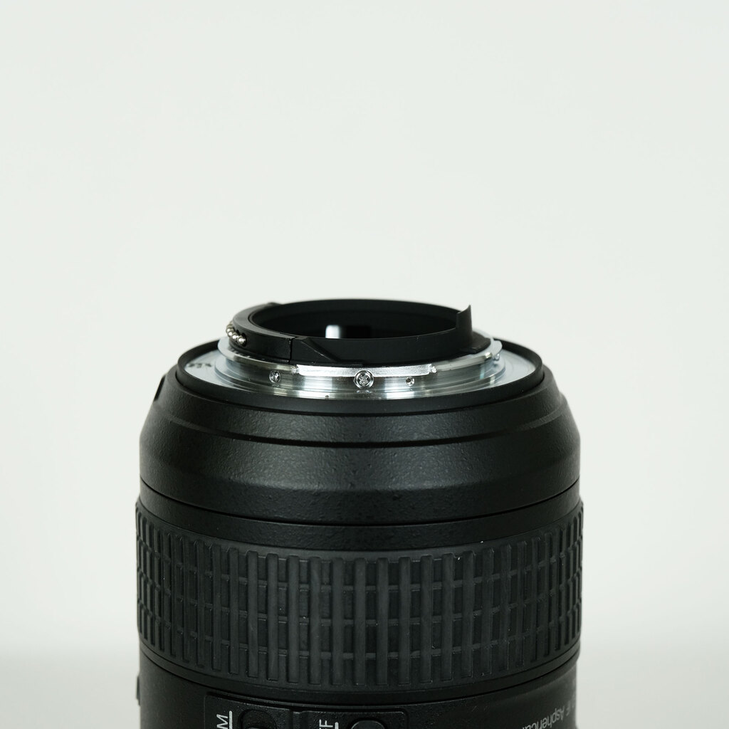 Nikon AF-S NIKKOR 16-35mm F4 G ED VR Nikon AF-S NIKKOR 16-35mm F4 G ED VR