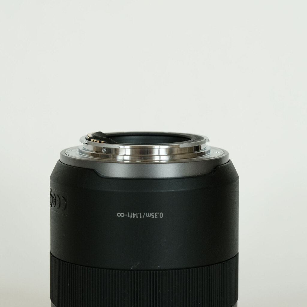 Canon RF85mm F2 MACRO IS STM Canon RF85mm F2 MACRO IS STM