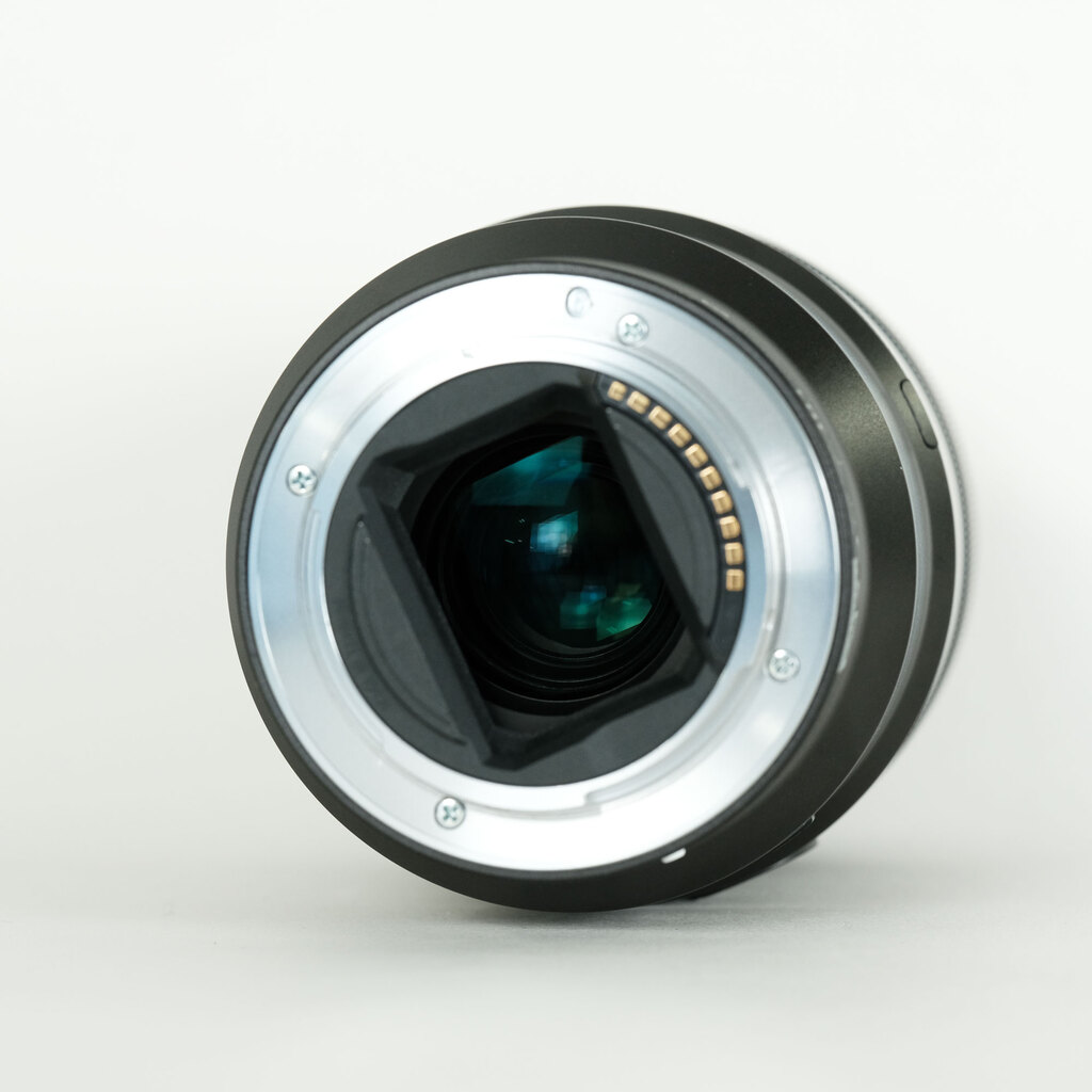 SONY FE 90mm F2.8 Macro G OSS SEL90M28G