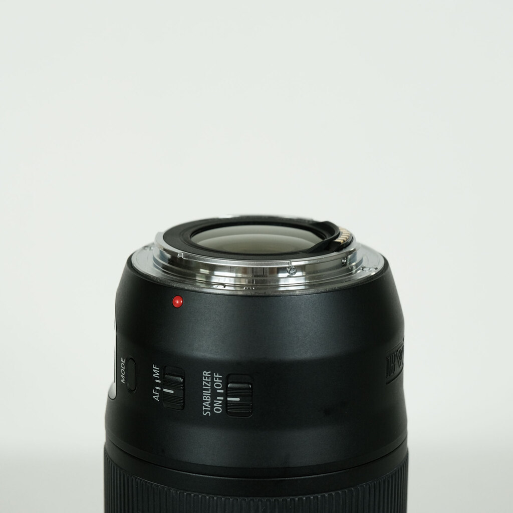 Canon EF70-300mm F4-5.6 IS II USM Canon EF70-300mm F4-5.6 IS II USM