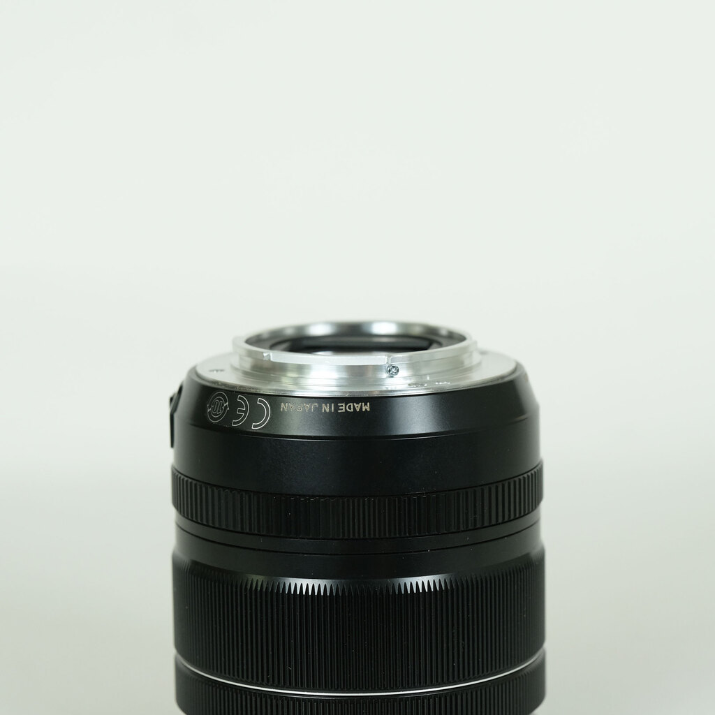 専用　18400→12000 FUJIFILM XF18-55mmF2.8-4 R LM OISの出品 | ONE SCENE（ワンシーン）