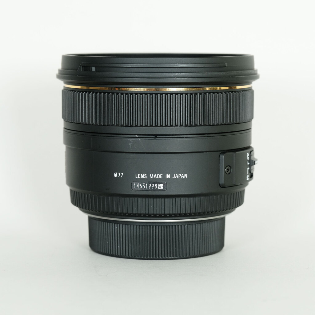 SIGMA 50mm F1.4 EX DG HSM (ニコンF用) SIGMA 50mm F1.4 EX DG HSM (ニコンF用)