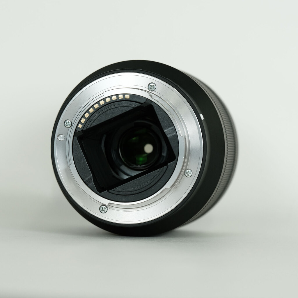 【極美品】SONY 28-70 ズームレンズ　SEL2870 新品)SONY (ソニー) FE 28-70mm F3.5-5.6 OSS SEL2870（商品ID