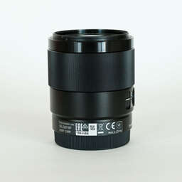 SONY FE 35mm F1.8 SEL35F18F SONY FE 35mm F1.8 SEL35F18F