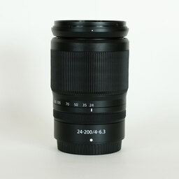 Nikon NIKKOR Z 24-200mm f/4-6.3 VR Nikon NIKKOR Z 24-200mm f/4-6.3 VR