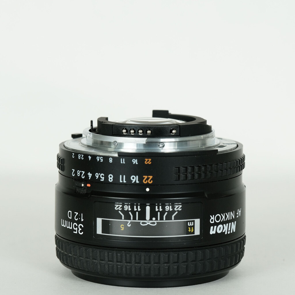 Nikon Ai AF Nikkor 35mm F2D Nikon Ai AF Nikkor 35mm F2D