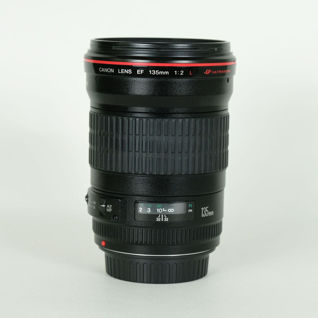 Canon EF135mm F2L USM Canon EF135mm F2L USM