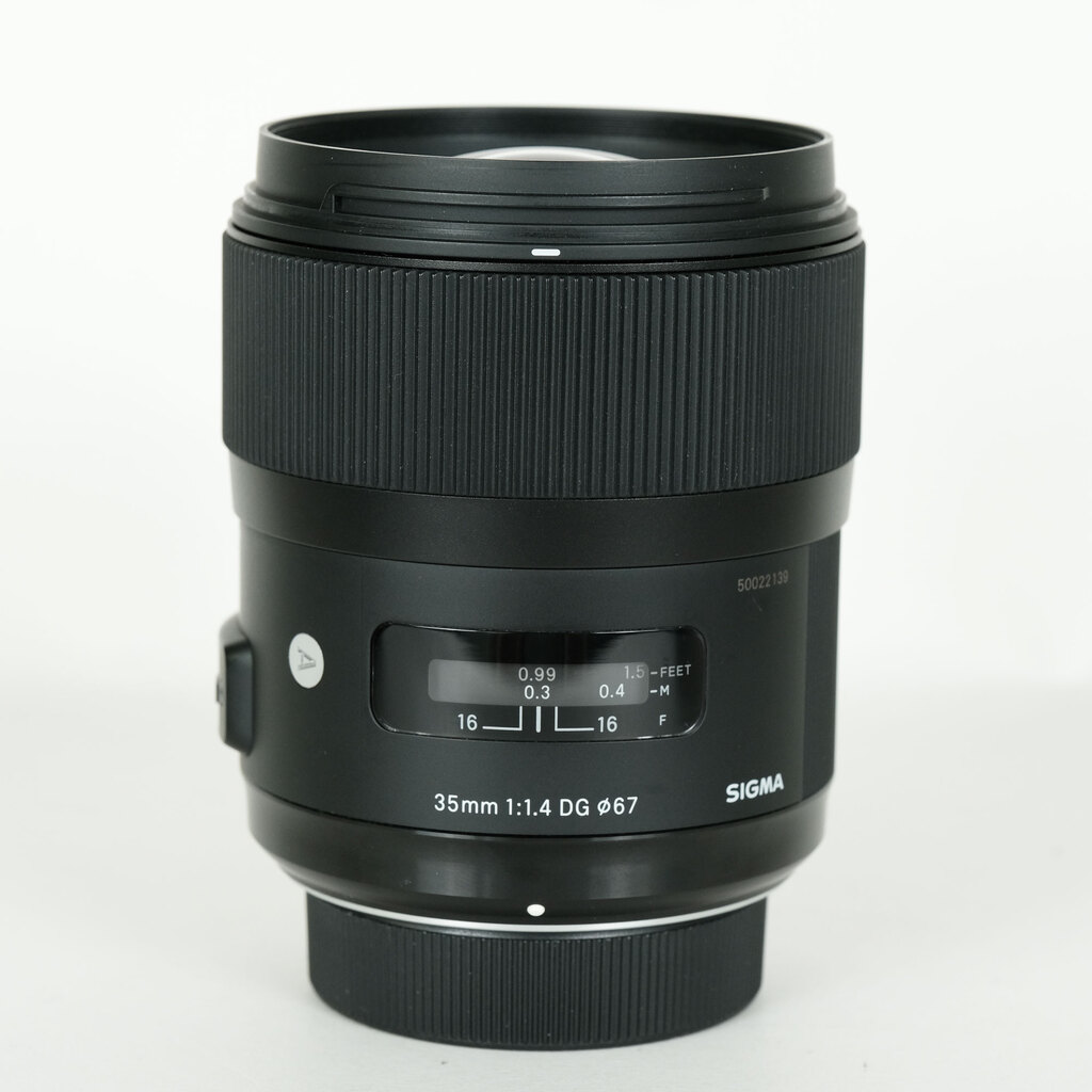 35mm F1.4 DG HSM [ニコン用] 中古価格比較 - 価格.com