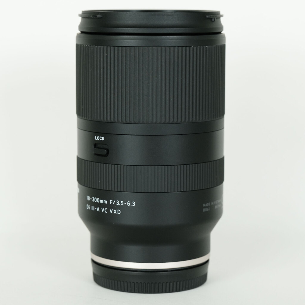 タムロン 18-300mm Di III-A VC VXD B061 ソニーE Amazon.com : TAMRON - 18-300mm F/3.5-6.3 Di III-A VC VXD