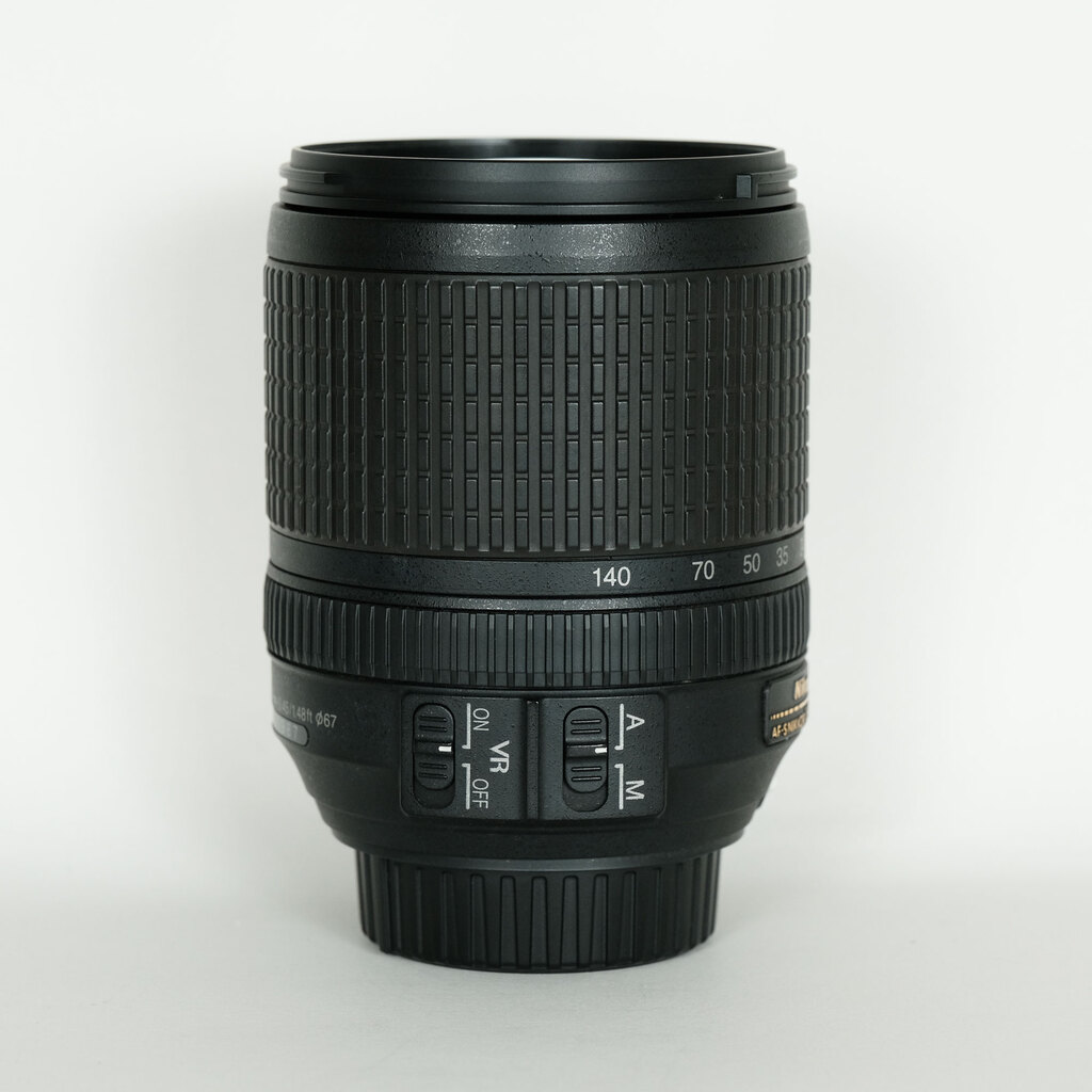 Nikon AF-S DX NIKKOR 18-140mm F3.5-5.6G ED VR Nikon AF-S DX NIKKOR 18-140mm F3.5-5.6G ED VR