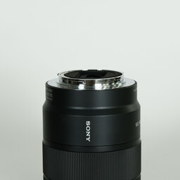 SONY E 18-135mm F3.5-5.6 OSS SEL18135