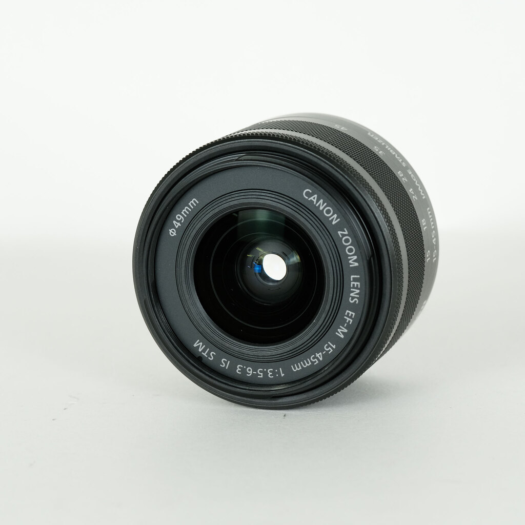 Canon EF-M15-45mm F3.5-6.3 IS STMの出品 | ONE SCENE（ワン