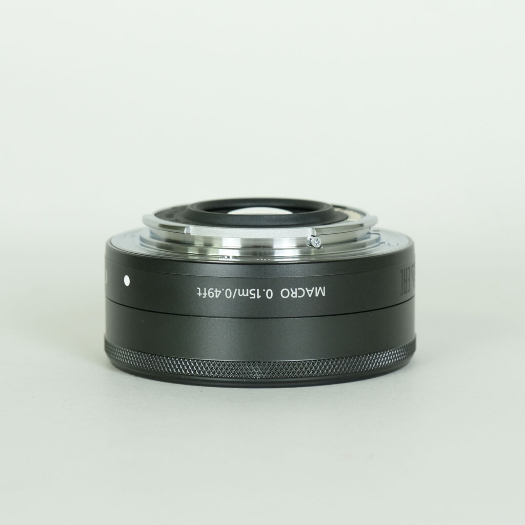 Canon EF-M22mm F2 STM