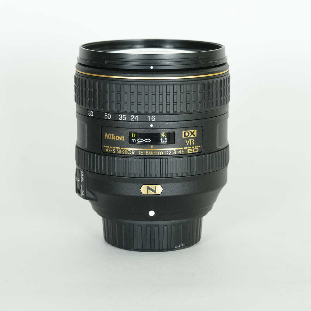 Nikon AF-S DX NIKKOR 16-80mm f/2.8-4E ED VR Nikon AF-S DX NIKKOR 16-80mm f/2.8-4E ED VR