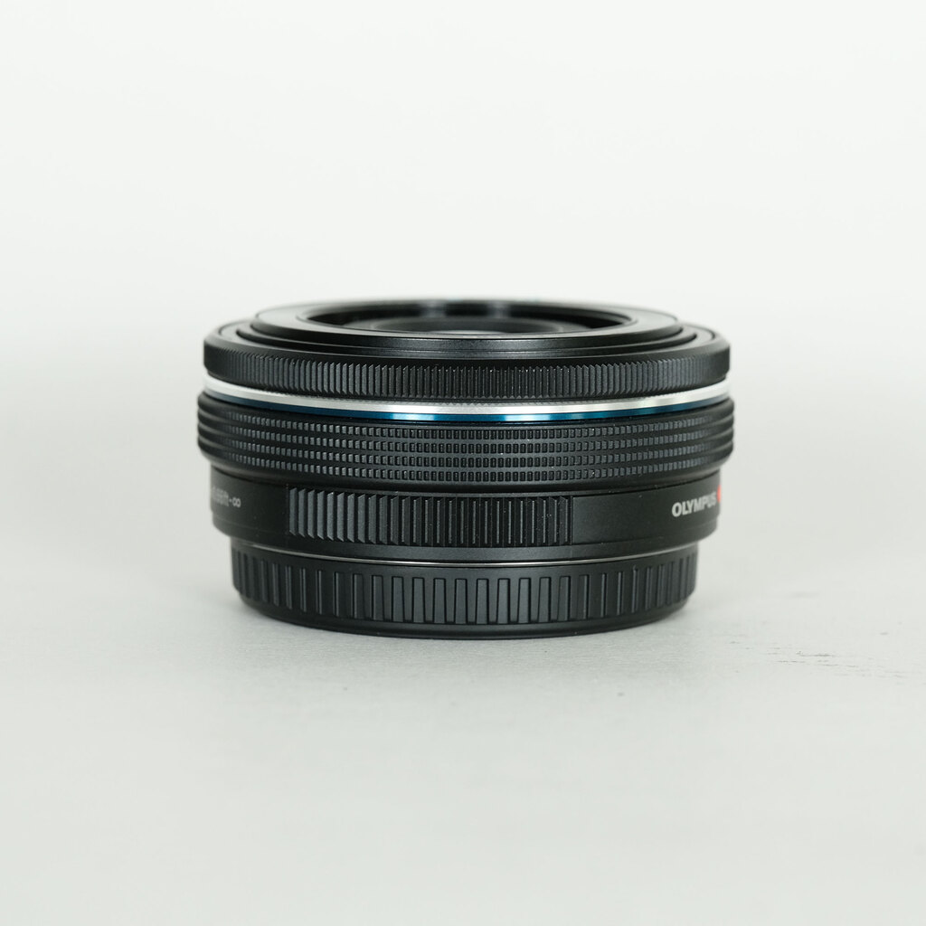 OLYMPUS M.ZUIKO DIGITAL ED 14-42mm F3.5-5.6 EZ ブラック