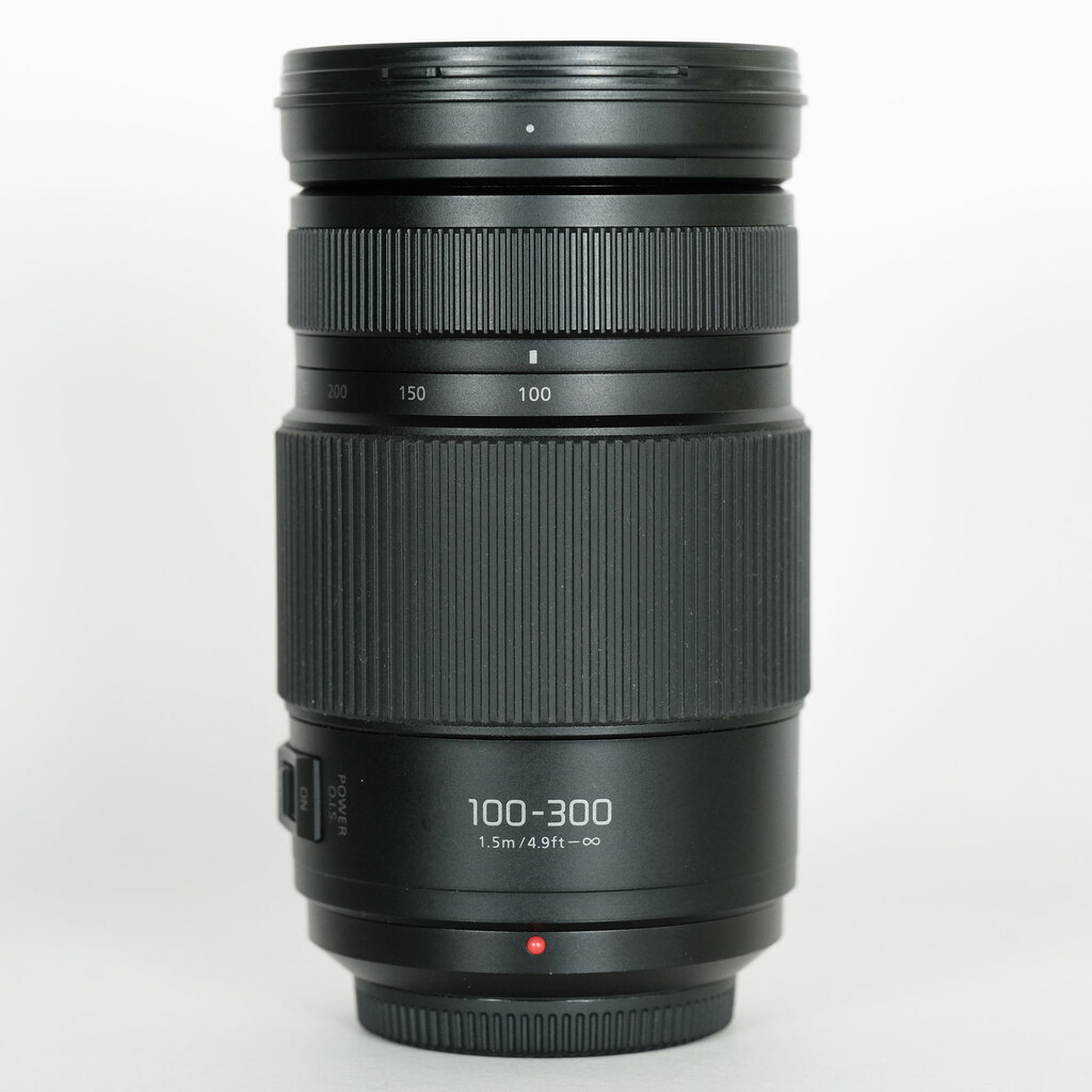 Panasonic LUMIX G VARIO 100-300mm / F4.0-5.6 II / POWER O.I.S. Panasonic LUMIX G VARIO 100-300mm / F4.0-5.6 II / POWER O.I.S.