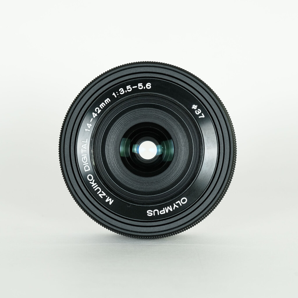 OLYMPUS M.ZUIKO DIGITAL ED 14-42mm F3.5-5.6 EZ ブラック OLYMPUS M.ZUIKO DIGITAL ED 14-42mm F3.5-5.6 EZ ブラック