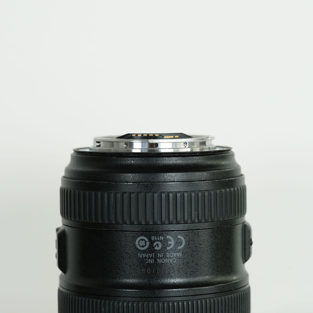 Canon EF24-70mm F4L IS USM Canon EF24-70mm F4L IS USM