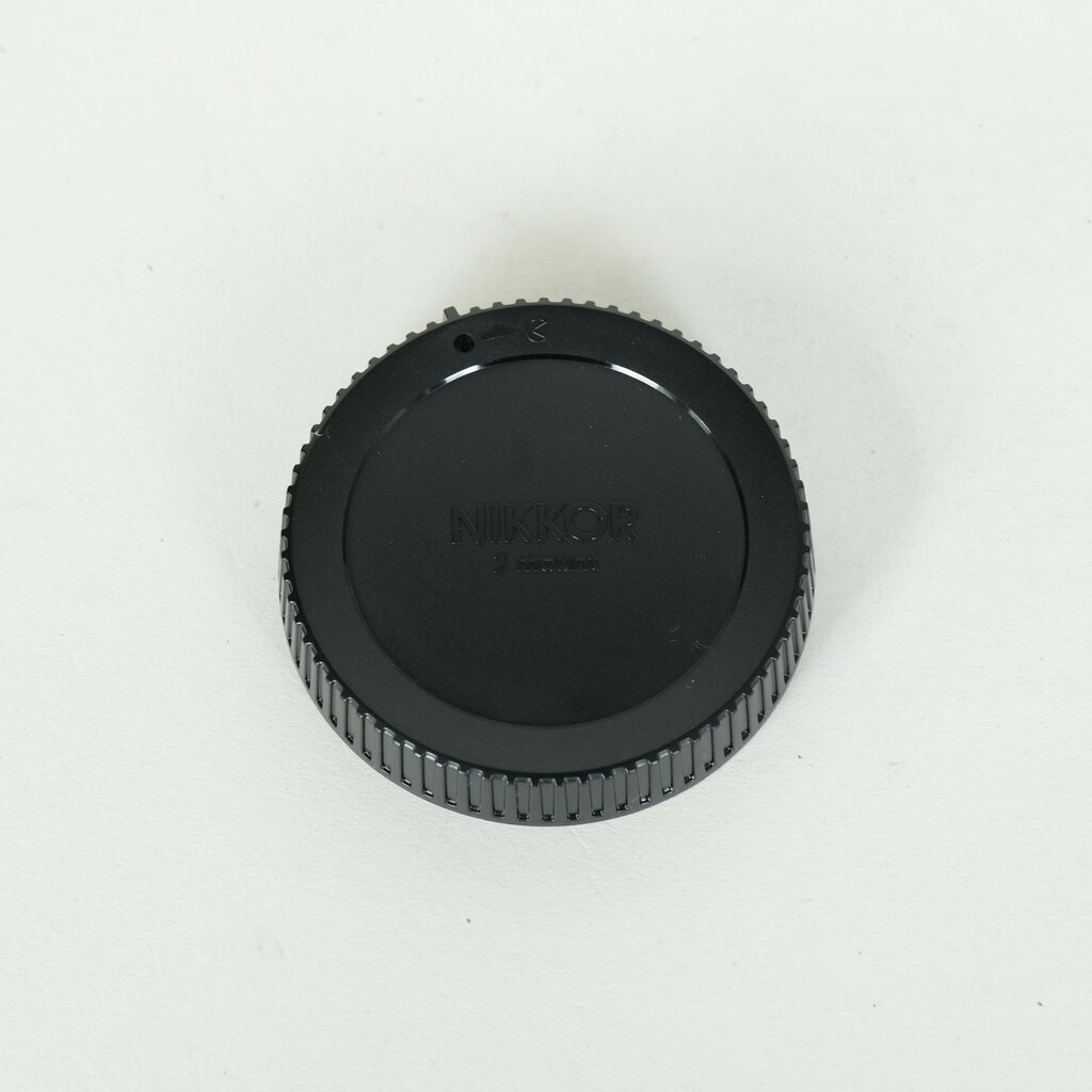 Nikon NIKKOR Z 40mm f/2 Nikon NIKKOR Z 40mm f/2